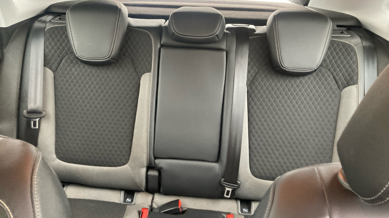 Vauxhall Grandland X 1.2 Turbo Tech Line Nav 5dr Auto [8 Speed] Petrol Hatchback